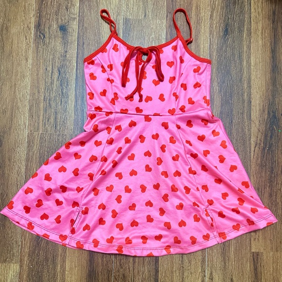 Lu & Ro Pink Heart Pattern Kids Casual Dress - Picture 2 of 2